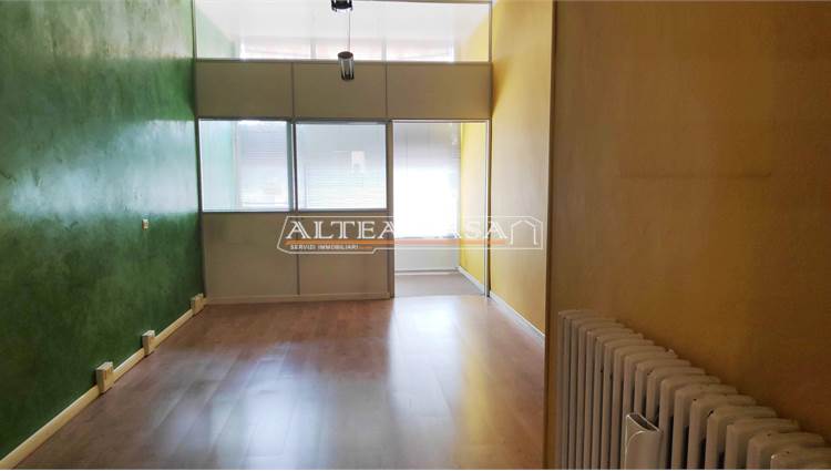 INTERNO