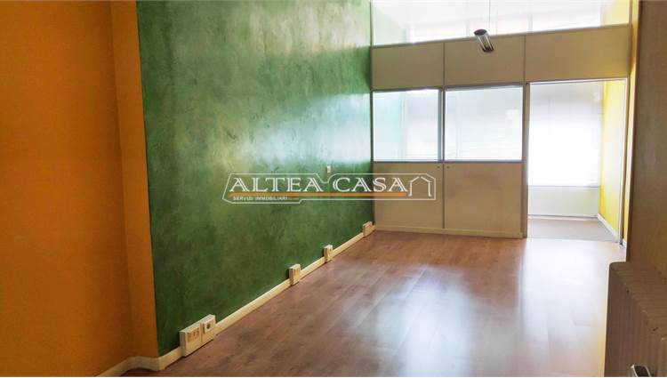 INTERNO
