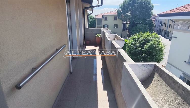 BALCONE INGRESSO